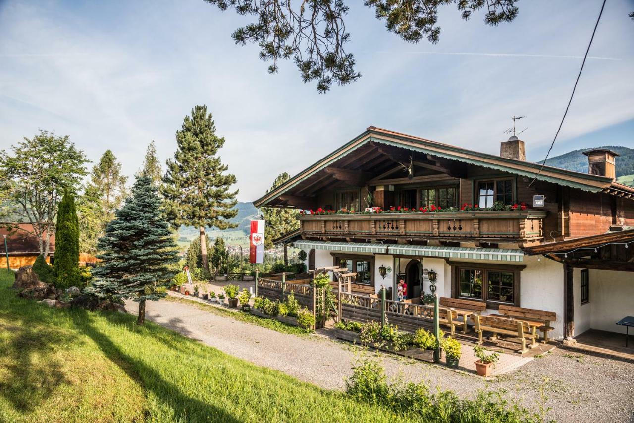 Berggasthof Staudachstub'N Кирхберг ин Тирол Екстериор снимка